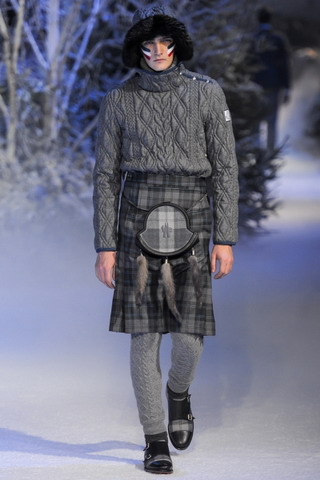 Moncler Gamme Bleu / - 2013-2014